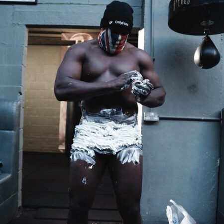 Derek Chisora Faces Awkward Dinner Rejection on Camera