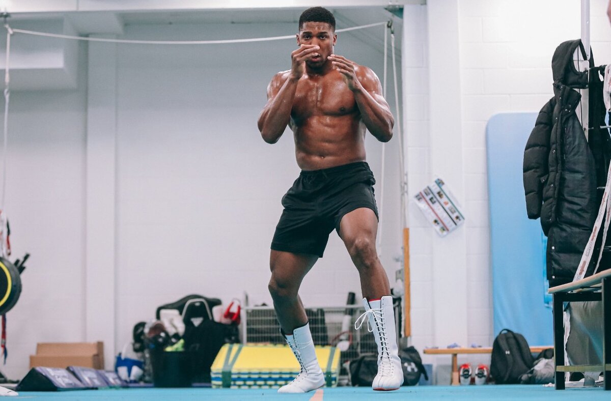 Preview Anthony Joshua Praises Dave Allen After Inspiring Comeback Win