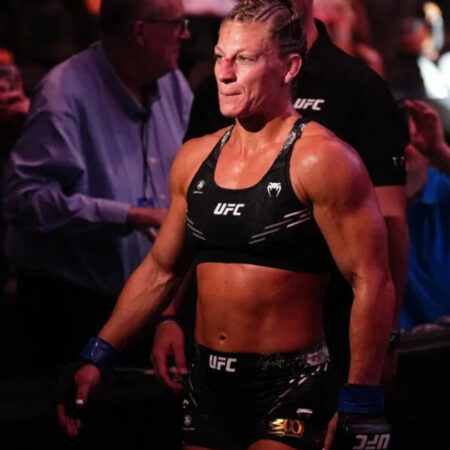 Fan-favorite shockingly leaves UFC after 30 fights and almost 15 years in the Octagon