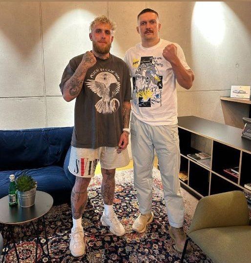 Preview Oleksandr Usyk Open to Reshaping Career for Potential Jake Paul Clash