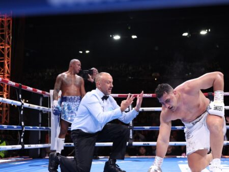 Wardley Secures Dramatic Early Stoppage Against Huni
