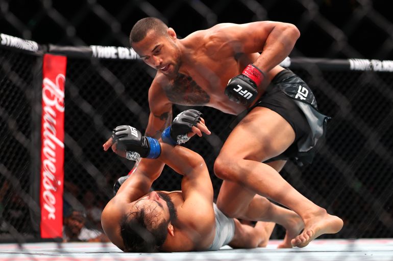 Preview Carlos Ulberg Sends Menacing Message to Alex Pereira and Magomed Ankalaev Ahead of UFC 320 Title Fight