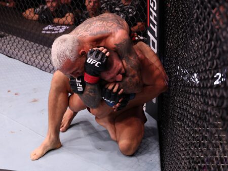 Charles Oliveira Ends Mateusz Gamrot’s Unfinished Streak at UFC Rio