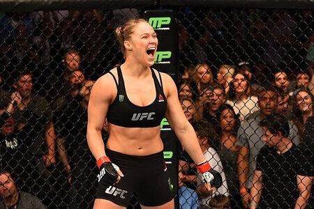Возможное возвращение Ронды Роузи в UFC: взгляд комментатора