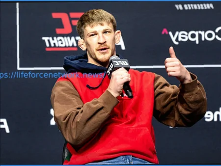 Arnold Allen Accepts May Main Event While Enjoying Fish and Chips