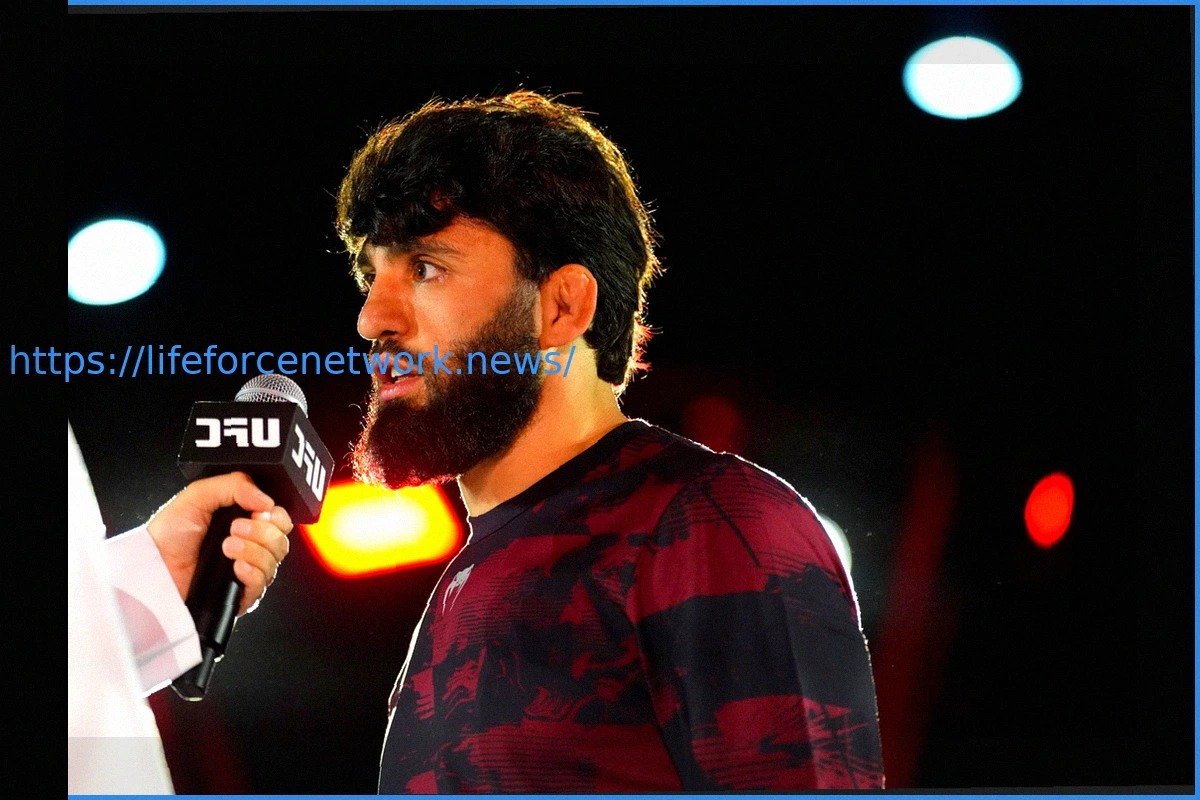 Preview Arman Tsarukyan Offers to ‘Save’ UFC Featherweight Division After London Event