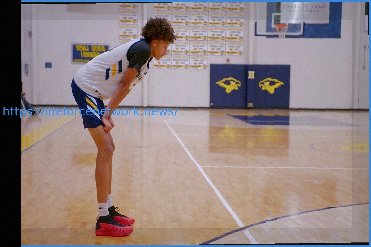 Preview Shaquille O’Neal Explores Site for $24M Youth Complex with UFC-Themed Training Center