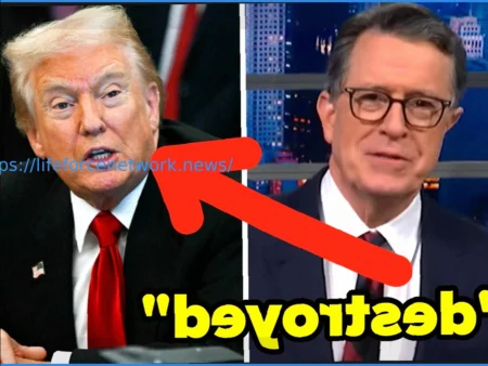 Стивен Колберт высмеивает “флирт” Трампа с бойцом UFC на фоне критики войны: “Искусство выглядеть странно возбужденным”