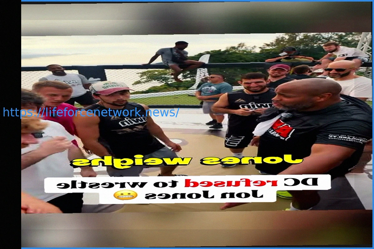 Preview Дэниел Кормье отказывается бороться с Джоном Джонсом на российском TUF: «Ты влюблен в меня»